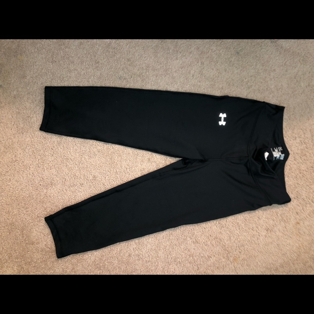 Under armor capris leggings
